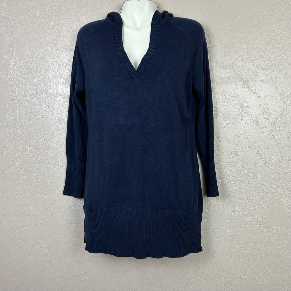 New‎ York & Company women M navy Blue hoodie sweater